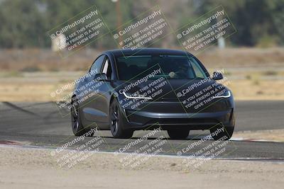 media/Sep-20-2025-Extreme Speed (Sat) [[1fcc23683c]]/Orange (Mid Intermediate)/Session 1 (Sunset)/